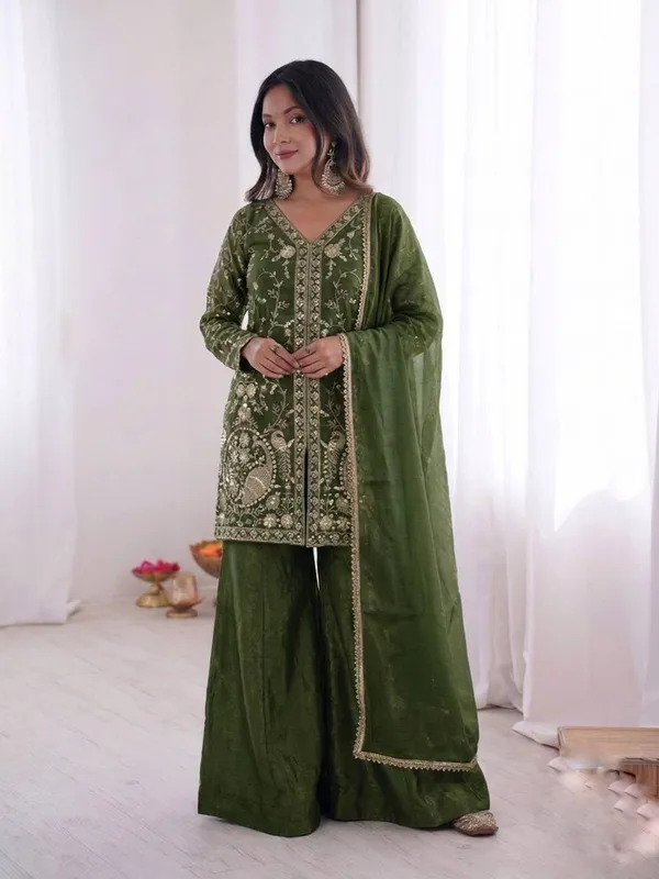 Green_Embroidered_Ethnic_Sharara_Set_for_Women