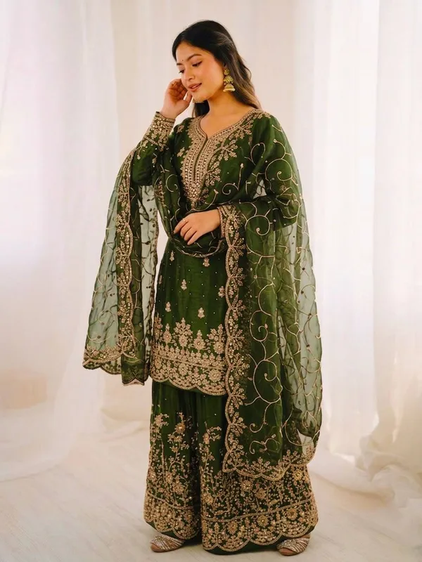 Green_Embroidered_Sharara_Suit_Set_for_Women