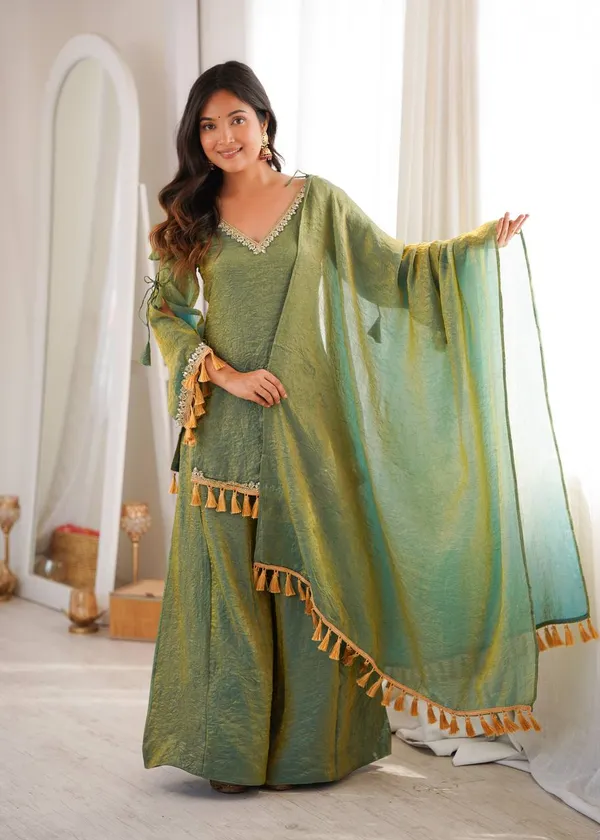 Green_Textured_Straight_Kurta_Palazzo_Set_For_Women