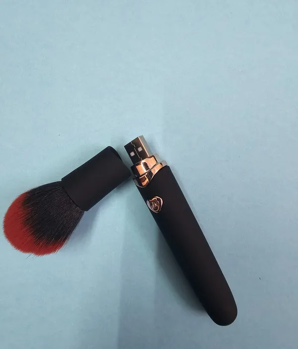 Nexttech_Electric_Vibrating_Foundation_Makeup_Brush_Flawless_Blending