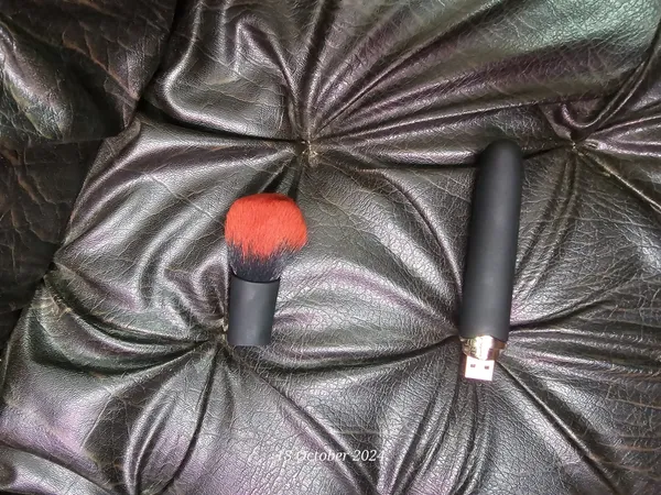 Nexttech_Electric_Vibrating_Foundation_Makeup_Brush_Flawless_Blending