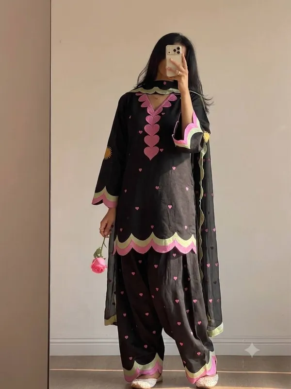 Black_Printed_Palazzo_Suit_Set_for_Women