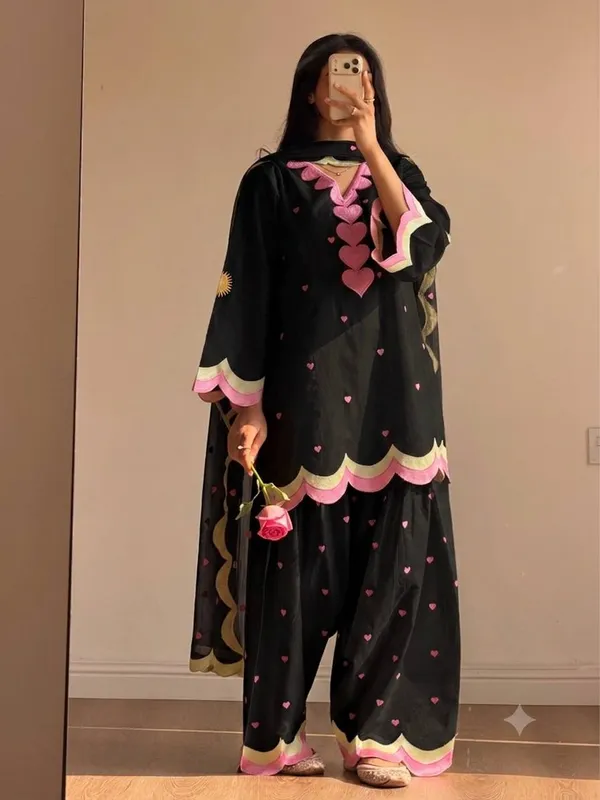 Black_Printed_Palazzo_Suit_Set_for_Women