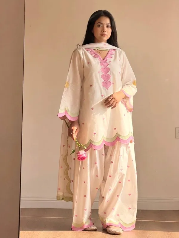 Ivory_Printed_Straight_Kurta_Set_for_Women