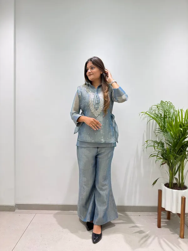 Blue_Textured_Relaxed_Fit_Co_Ord_Set_for_Women