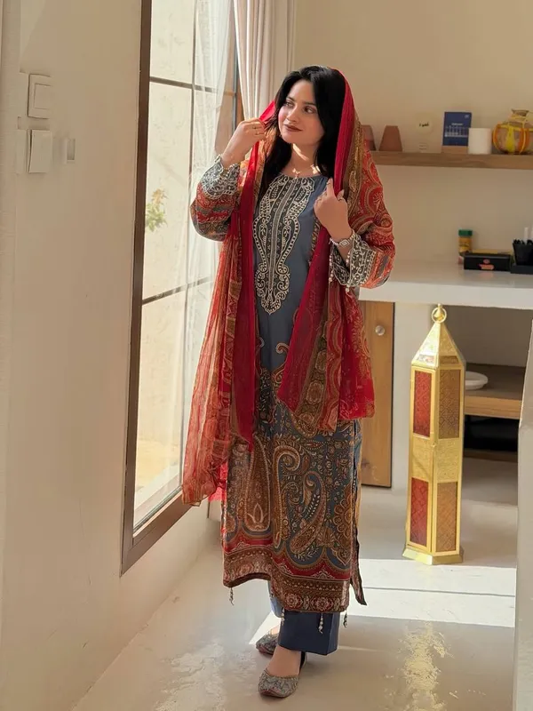 Navy_Blue_Printed_Straight_Kurta_Pant_Dupatta_Set_For_Women