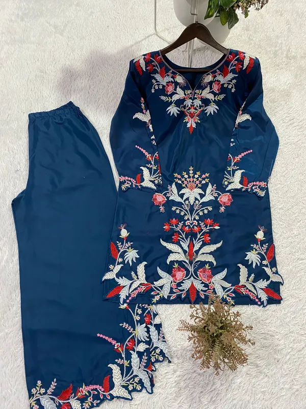 Navy_Blue_Rayon_Embroidered_Straight_Kurta_Palazzo_Set_For_Women