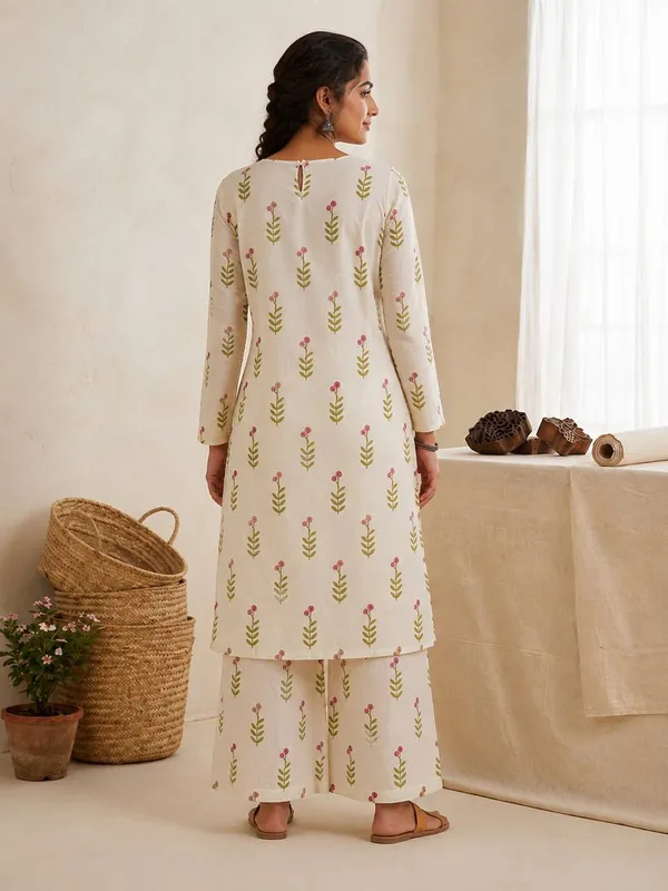 Cream_Printed_Straight_Kurta_Palazzo_Set_for_Women