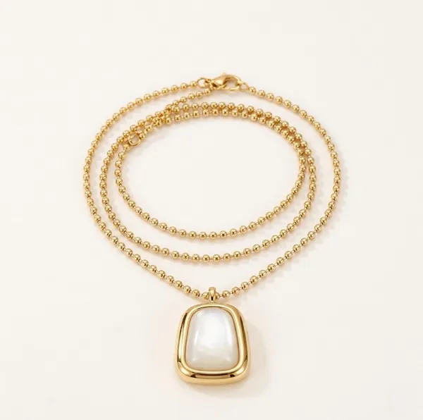 Onyx_Heirloom_Set_White