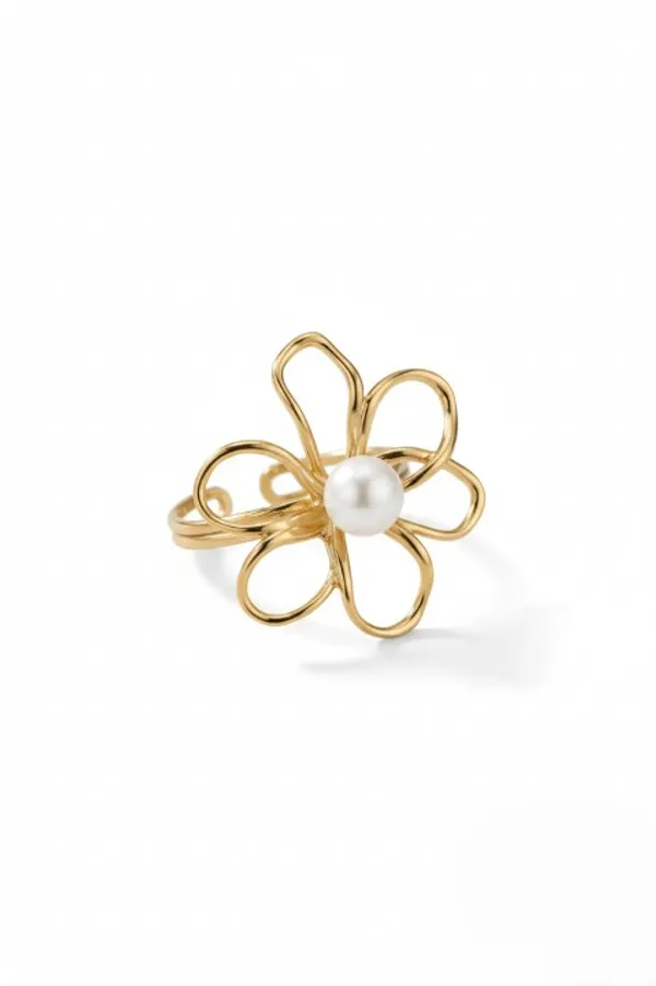 Lumina_Pearl_Petal_Ring