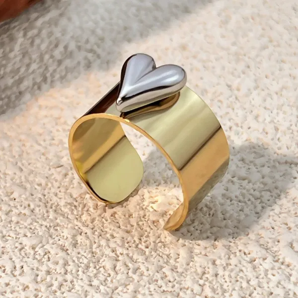 Two_Tone_Puffy_Heart_Ring_Gold