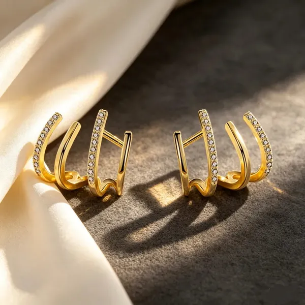 Elegant_Asymmetrical_Round_Dots_Earring