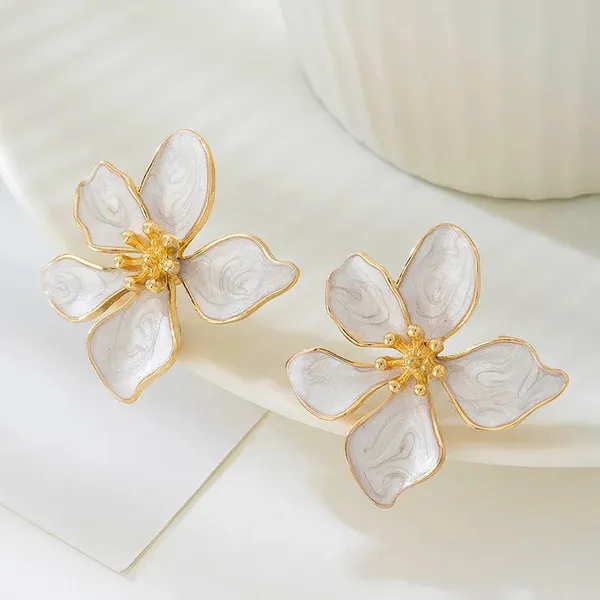 Moonflower_Earring