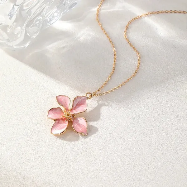 Tea_Rose_Necklace_Pink