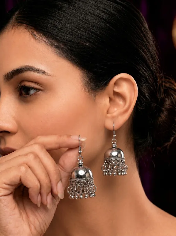Silver_Metal_Oxidized_Floral_Jhumki_Dangle_Earrings_For_Women