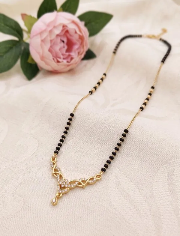 VRAJ_FASHION_JEWELLRY_Women's_Gold_Plated_Mangalsutra_Necklace_with_CZ_stone_|Daily_Wear_Jewellery_Alloy_Mangalsutra_()