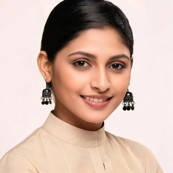 Black_Silver_Metal_Oxidized_Crystal_Dome_Jhumki_Earrings_For_Women