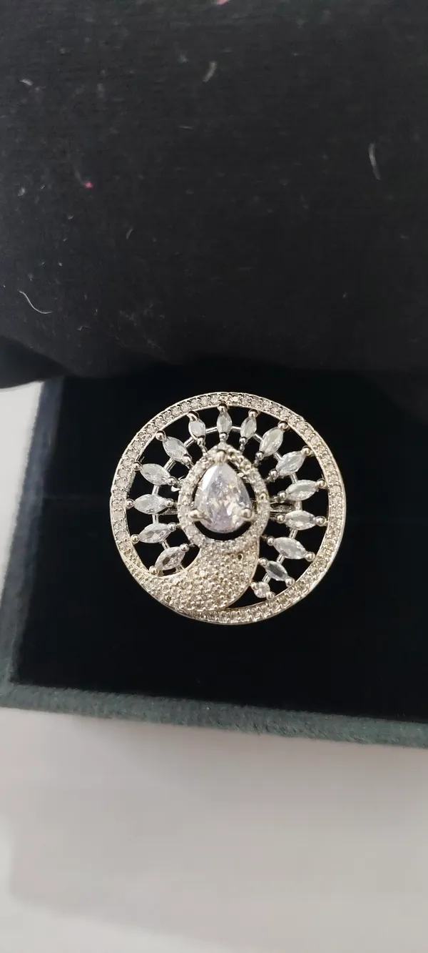 Silver-Tone_Crystal_Free_Size_Ring_for_Women