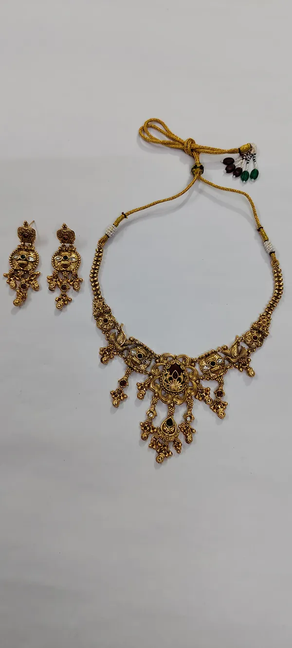 Gold_Toned_Traditional_Temple_Necklace_Set_for_Women