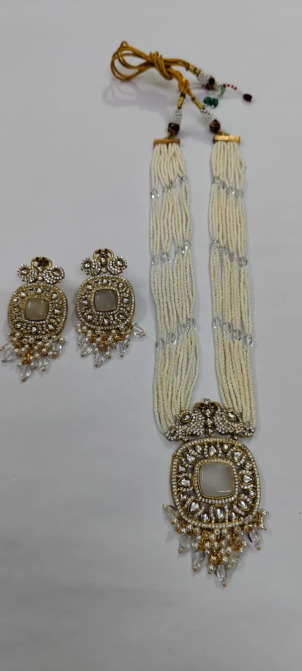 Gold_Tone_Beaded_Necklace_Set_for_Women