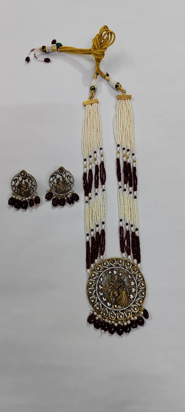 Maroon_Beaded_Long_Necklace_Set_for_Women