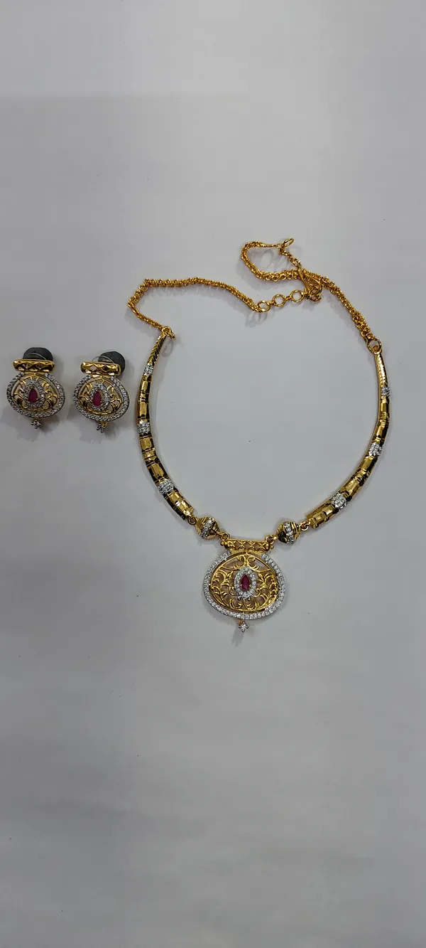 Gold_Tone_Pendant_Necklace_And_Earrings_Set_for_Women