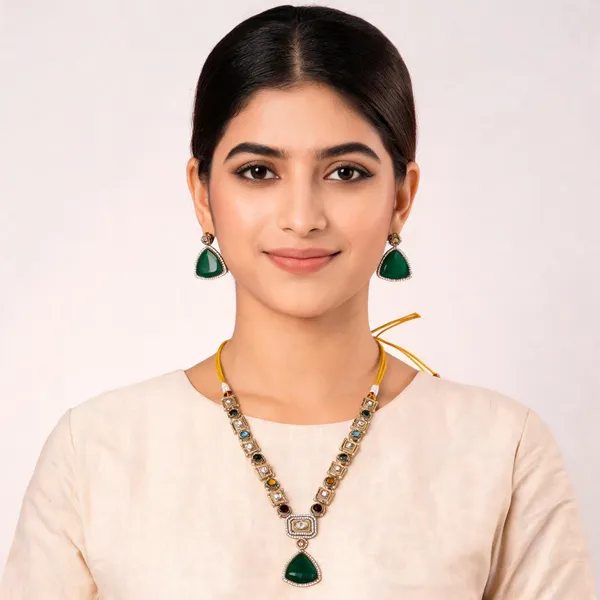 Green_Stone_Necklace_Set_for_Women
