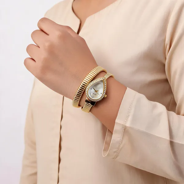 Gold_Tone_Teardrop_Quartz_Watch_for_Women