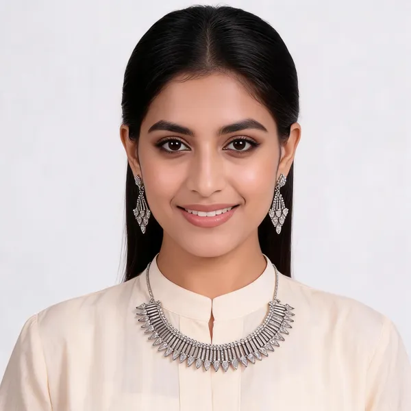 Silver_Tone_Statement_Necklace_Set_For_Women