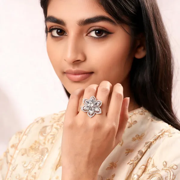 Silver_Tone_Crystal_Floral_Ring_Free_Size