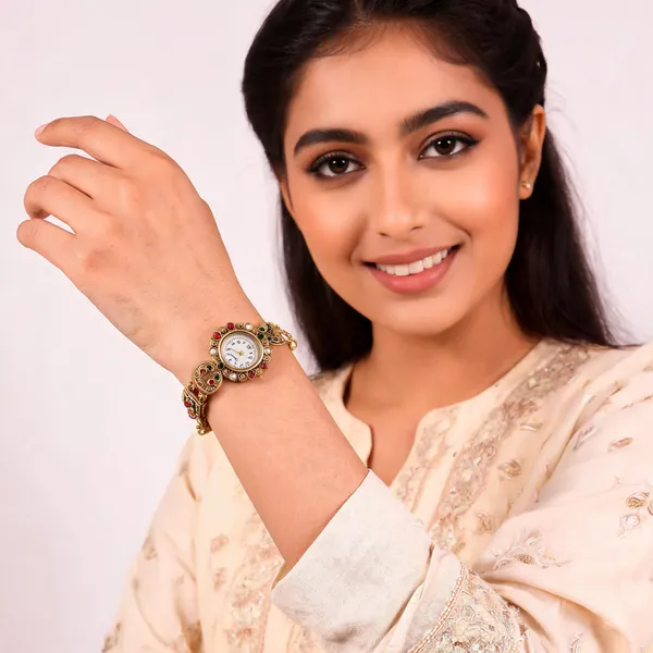 Gold_Tone_Stone_Embellished_Bracelet_Watch_for_Women
