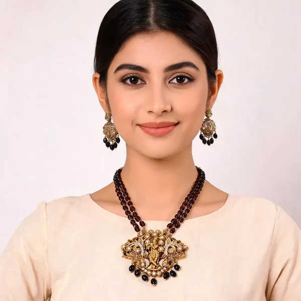 Gold_Tone_Black_Beaded_Traditional_Necklace_Set_for_Women