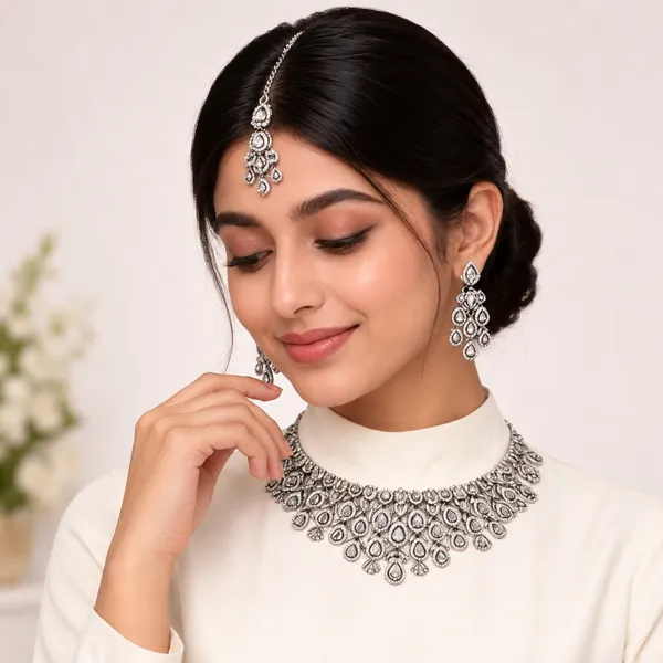 Silver_Tone_Necklace_Earrings_And_Maang_Tikka_Set_For_Women
