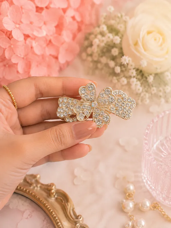 Gold_Tone_Crystal_Embellished_Hair_Clip_for_Women