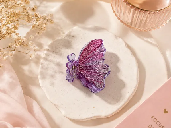 Pink_Acrylic_Butterfly_Hair_Claw_Clip_for_Women