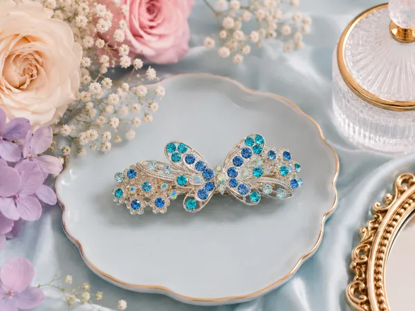 Multicolor_Embellished_Butterfly_Hair_Clips_for_Women