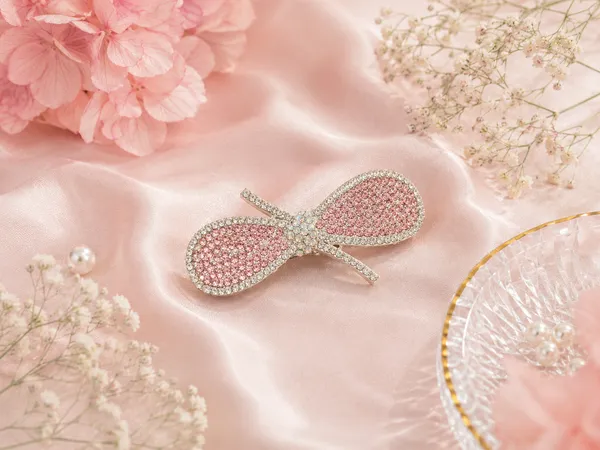 Pink_Rhinestone_Butterfly_Hair_Clip_for_Women