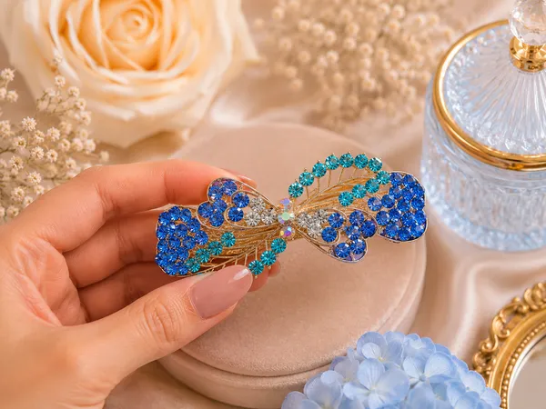 Blue_Rhinestone_Butterfly_Hair_Clip_for_Women