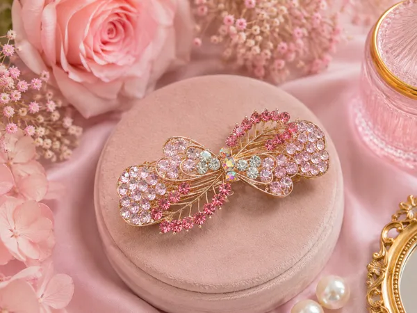 Pink_Rhinestone_Butterfly_Hair_Clip_for_Women