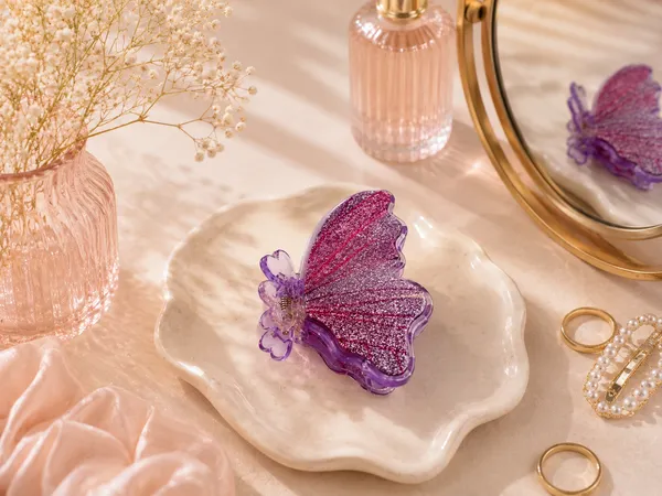Pink_Acrylic_Butterfly_Hair_Claw_Clip_for_Women