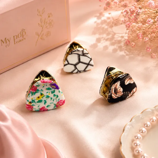 Multicolour_Printed_Triangular_Hair_Claw_Clips_Set_for_Women
