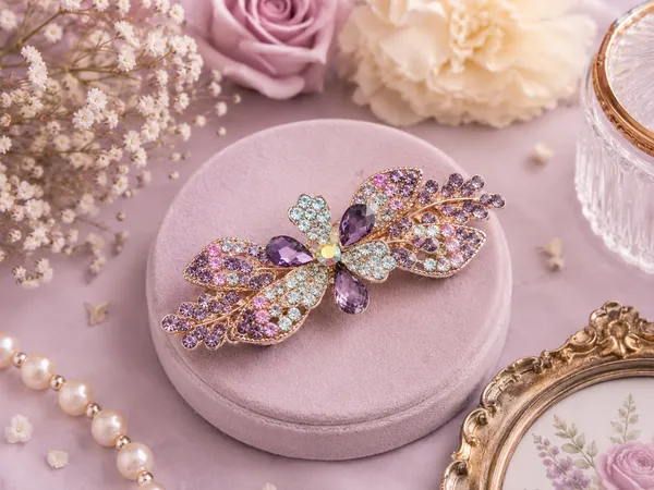 Multicolour_Crystal_Butterfly_Hair_Clip_for_Women