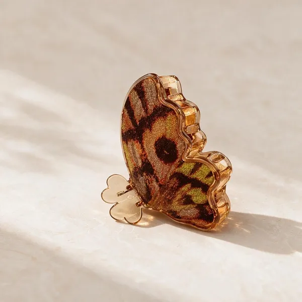 Brown_Acrylic_Tortoiseshell_Butterfly_Catch_Clip_For_Women