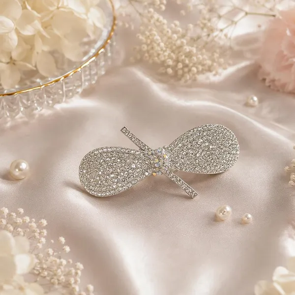 Silver_Metal_Rhinestone_Bow_Center_Clip_For_Women