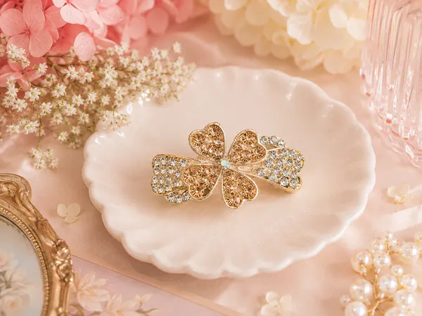 Gold_Tone_Rhinestone_Floral_Hair_Clip_for_Women