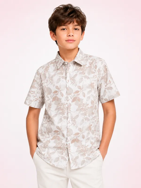 White_Floral_Print_Short_Sleeve_Shirt_for_Men