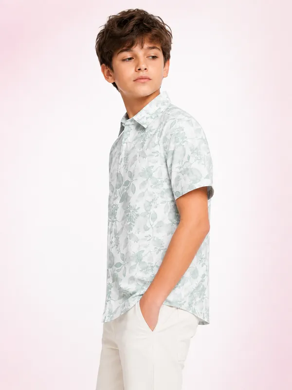 White_Floral_Print_Short_Sleeve_Shirt_for_Boys