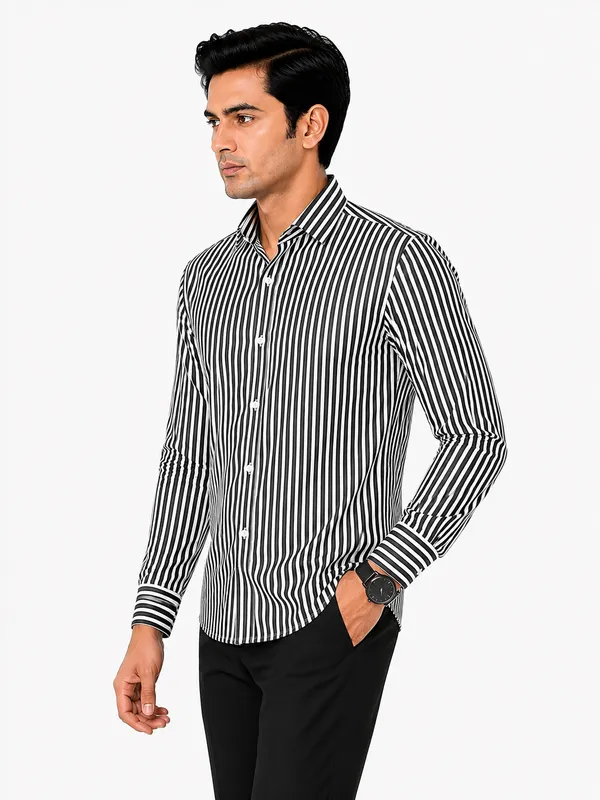 Black_Striped_Casual_Shirt_for_Men