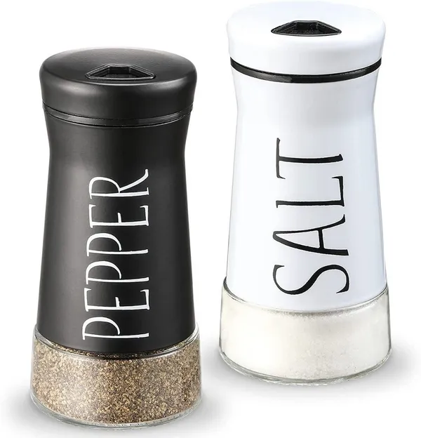Glass_Salt_And_Pepper_Shaker_Set