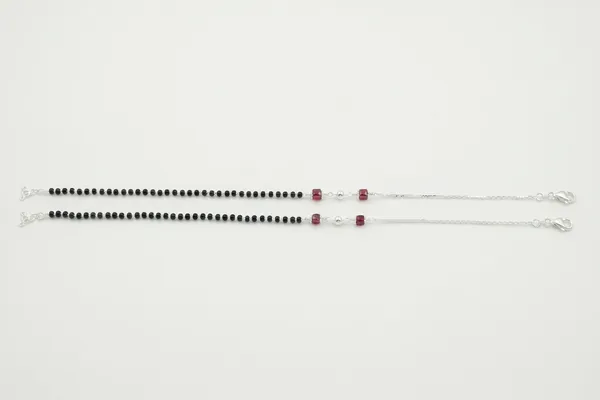 Black_Beaded_Double_Layer_Necklace_for_Women